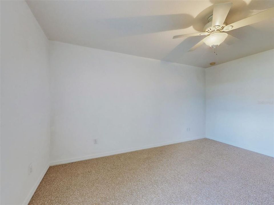 For Sale: $365,000 (3 beds, 2 baths, 1731 Square Feet)