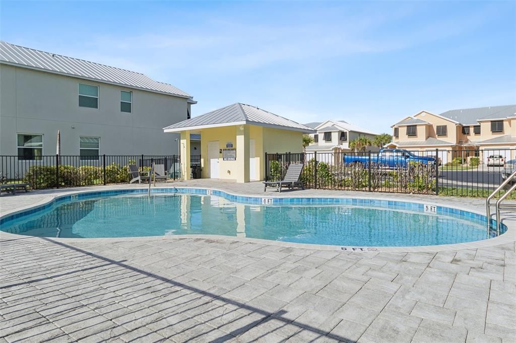 For Sale: $287,000 (3 beds, 2 baths, 1602 Square Feet)