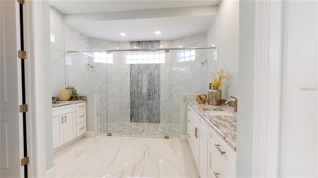 For Rent: $3,800 (3 beds, 2 baths, 2070 Square Feet)