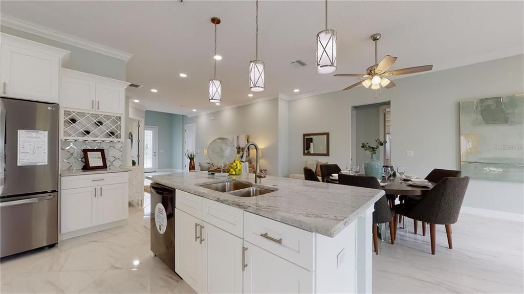 For Rent: $3,800 (3 beds, 2 baths, 2070 Square Feet)