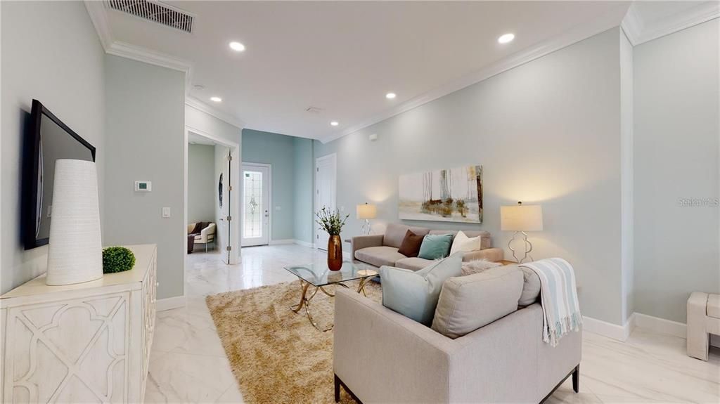 For Rent: $3,800 (3 beds, 2 baths, 2070 Square Feet)