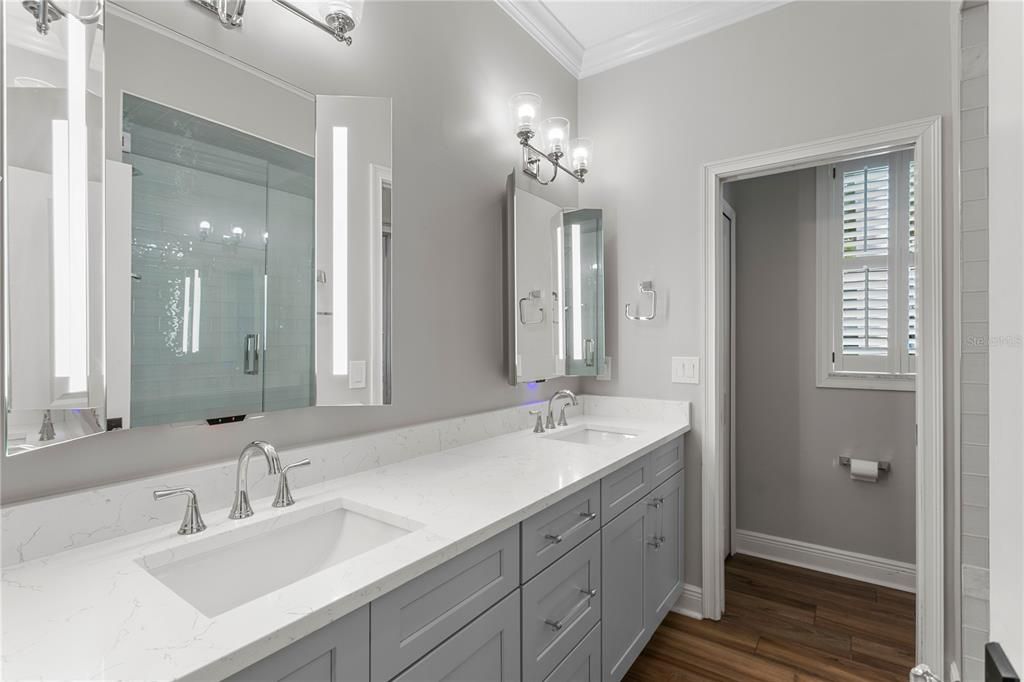 For Sale: $2,295,000 (5 beds, 4 baths, 4254 Square Feet)