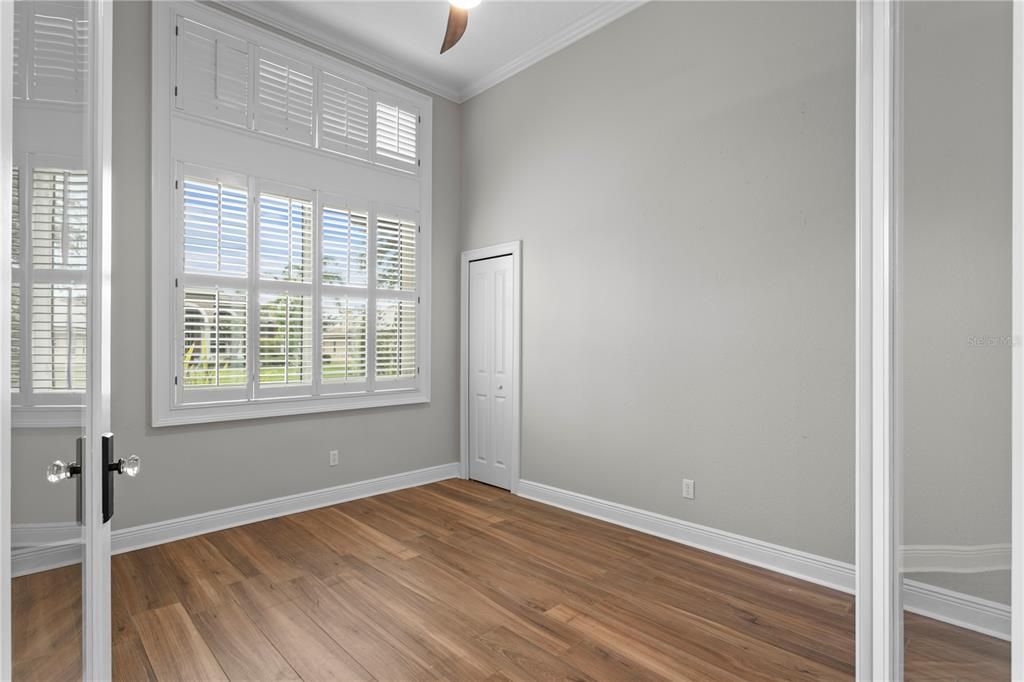 For Sale: $2,295,000 (5 beds, 4 baths, 4254 Square Feet)