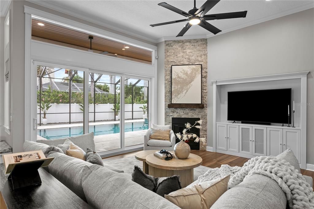 For Sale: $2,295,000 (5 beds, 4 baths, 4254 Square Feet)