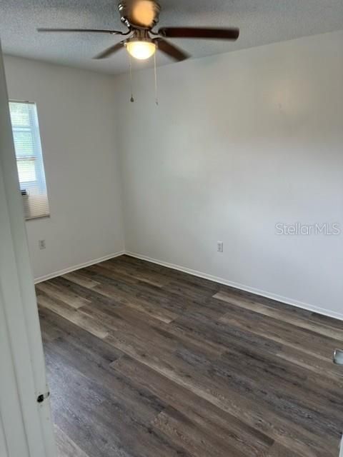 For Rent: $1,245 (2 beds, 1 baths, 873 Square Feet)