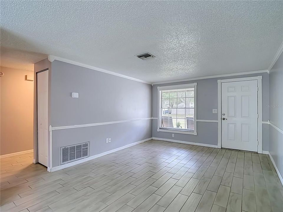 En Venta: $289,900 (2 camas, 2 baños, 1022 Pies cuadrados)
