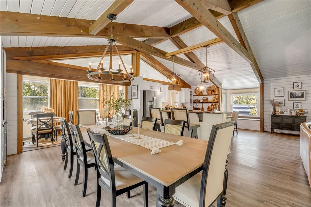 For Sale: $1,340,000 (6 beds, 5 baths, 5648 Square Feet)