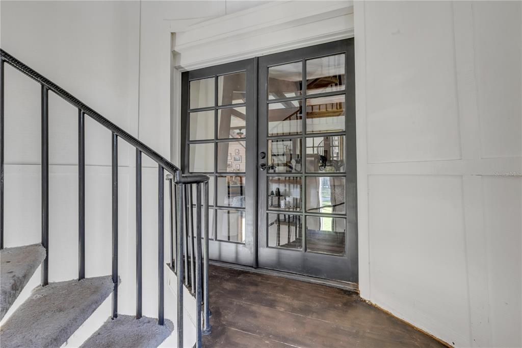 For Sale: $1,340,000 (6 beds, 5 baths, 5648 Square Feet)