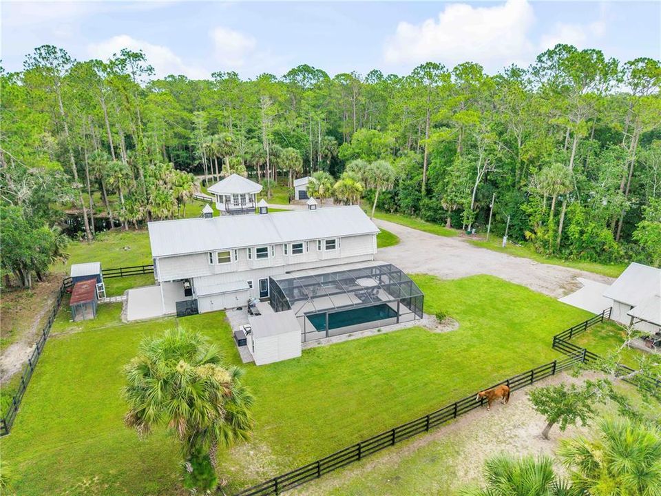 For Sale: $1,340,000 (6 beds, 5 baths, 5648 Square Feet)