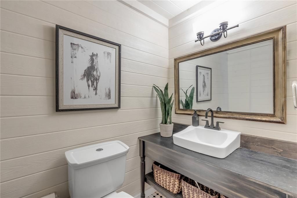 For Sale: $1,340,000 (6 beds, 5 baths, 5648 Square Feet)