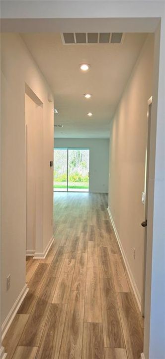 В аренду: $2,950 (3 спален, 2 ванн, 1731 Квадратных фут)