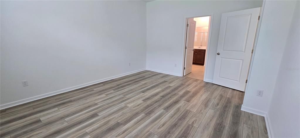 В аренду: $2,950 (3 спален, 2 ванн, 1731 Квадратных фут)