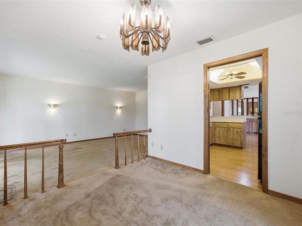 For Sale: $275,000 (3 beds, 2 baths, 1825 Square Feet)
