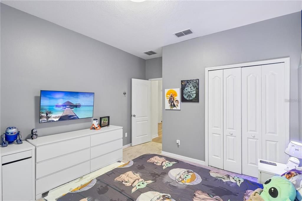 For Sale: $880,000 (4 beds, 3 baths, 2876 Square Feet)