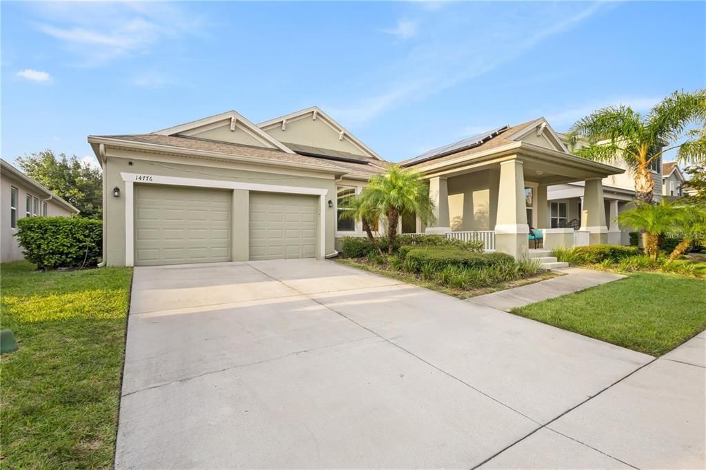 For Sale: $880,000 (4 beds, 3 baths, 2876 Square Feet)