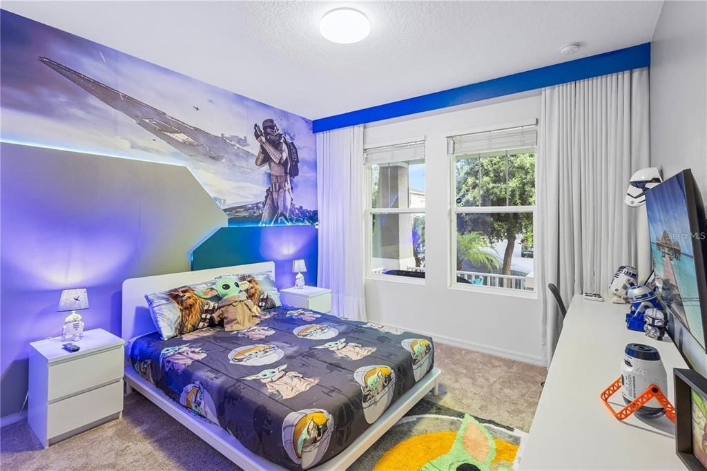 For Sale: $880,000 (4 beds, 3 baths, 2876 Square Feet)