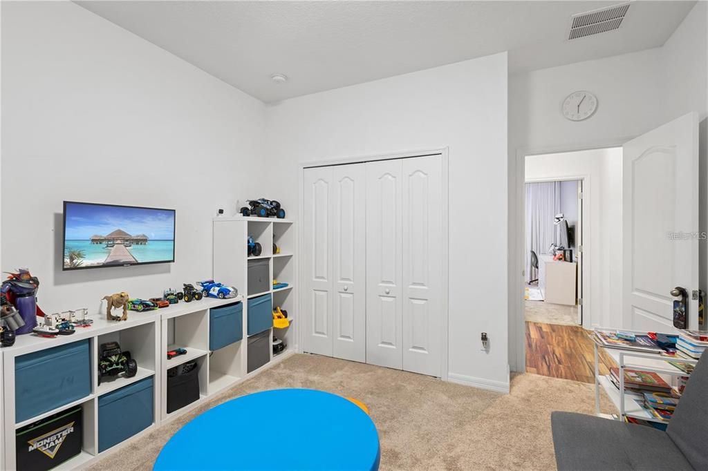 For Sale: $880,000 (4 beds, 3 baths, 2876 Square Feet)
