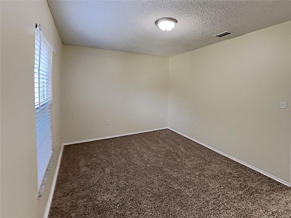For Sale: $450,000 (3 beds, 2 baths, 1506 Square Feet)