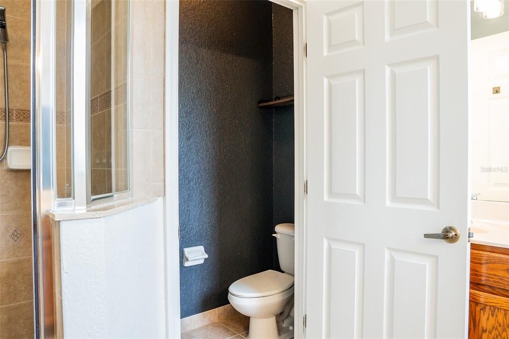 En Venta: $199,900 (3 camas, 2 baños, 1596 Pies cuadrados)