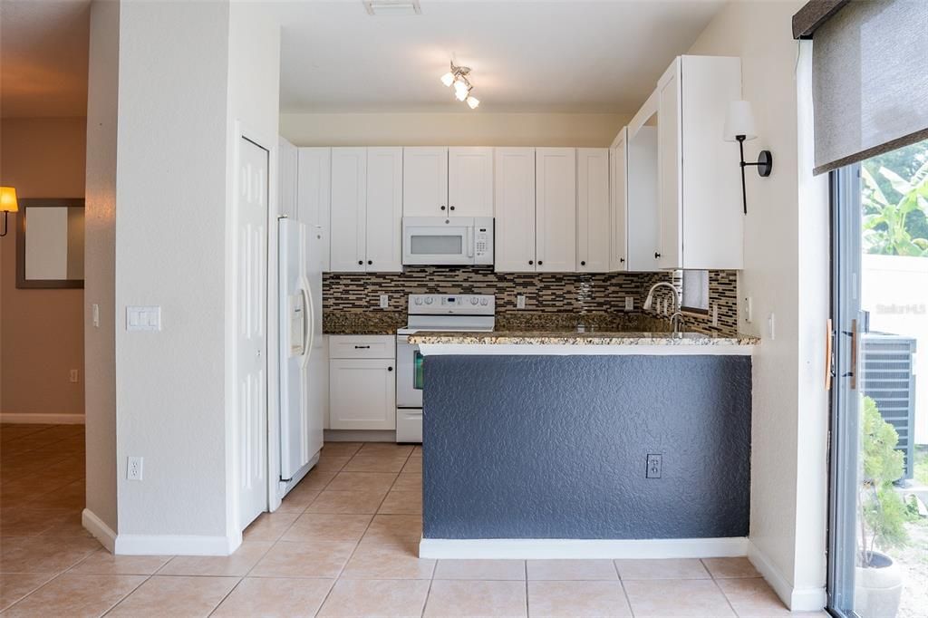 En Venta: $199,900 (3 camas, 2 baños, 1596 Pies cuadrados)