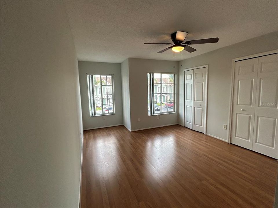 For Rent: $2,200 (2 beds, 2 baths, 1490 Square Feet)