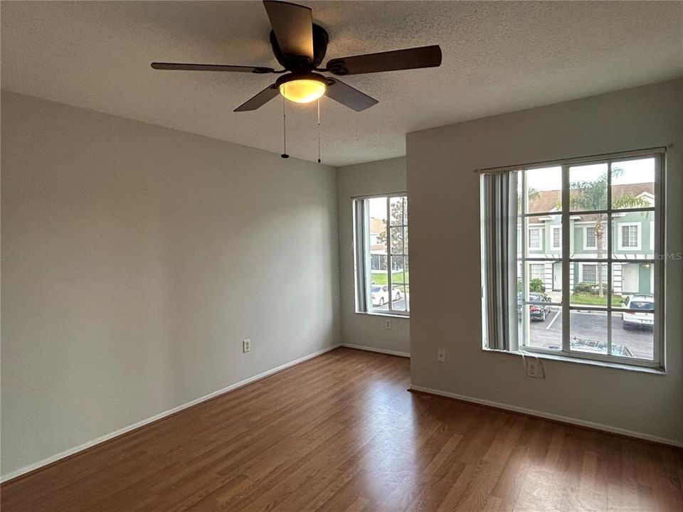 For Rent: $2,200 (2 beds, 2 baths, 1490 Square Feet)