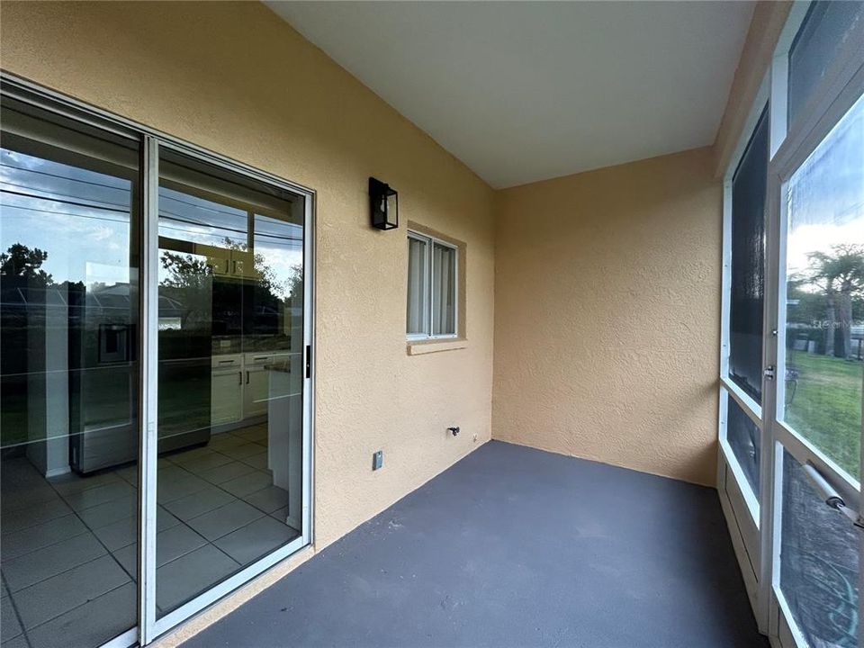 For Rent: $2,200 (2 beds, 2 baths, 1490 Square Feet)