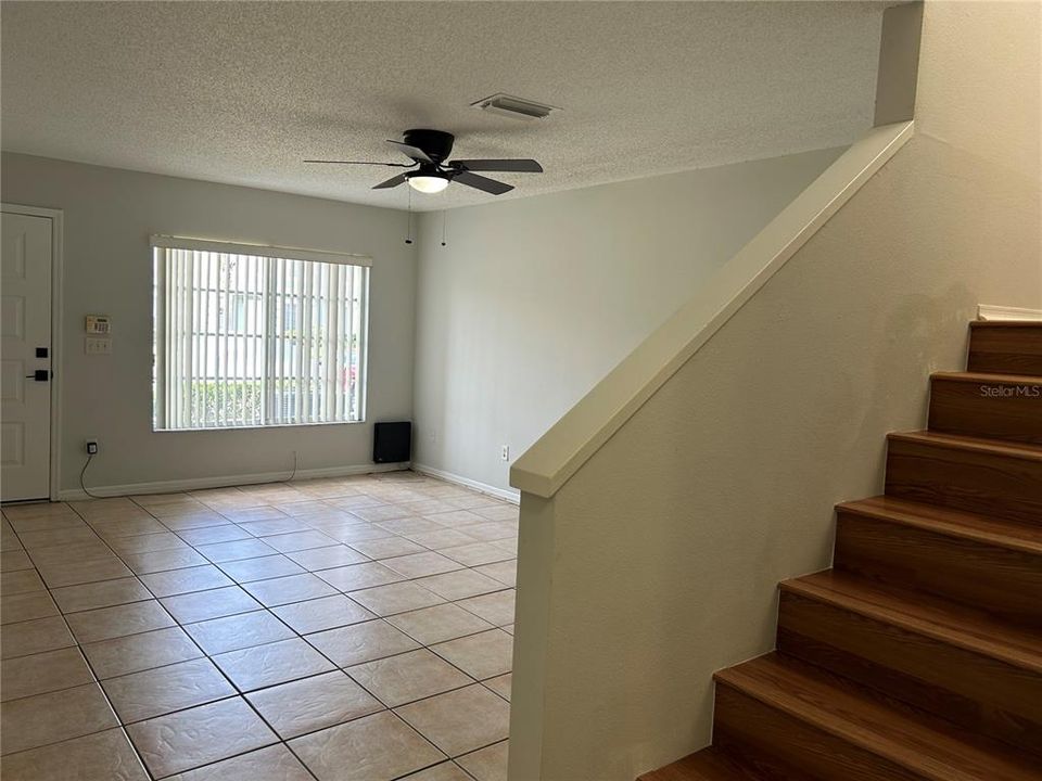 For Rent: $2,200 (2 beds, 2 baths, 1490 Square Feet)