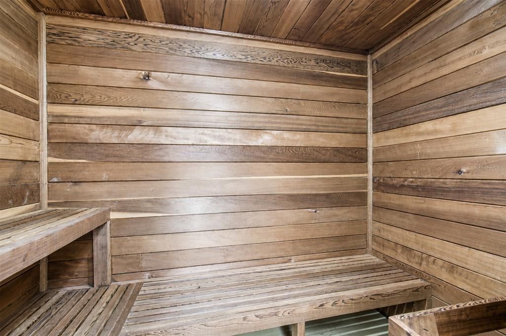 На продажу: $229,000 (2 спален, 2 ванн, 1480 Квадратных фут)