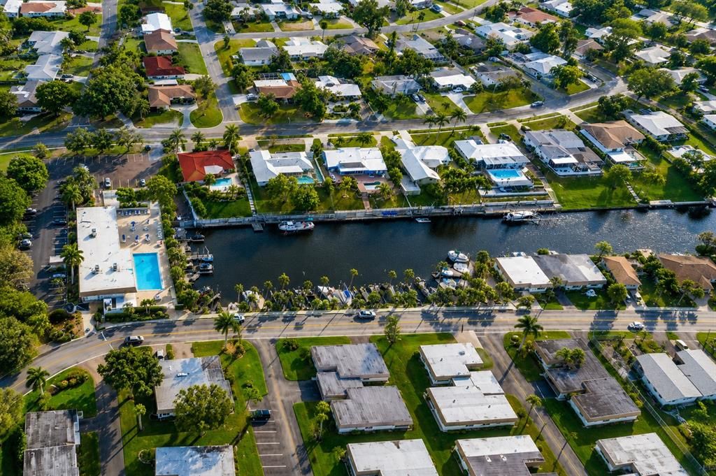 На продажу: $229,000 (2 спален, 2 ванн, 1480 Квадратных фут)