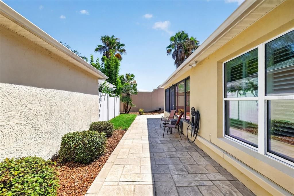 En Venta: $425,000 (3 camas, 2 baños, 1802 Pies cuadrados)