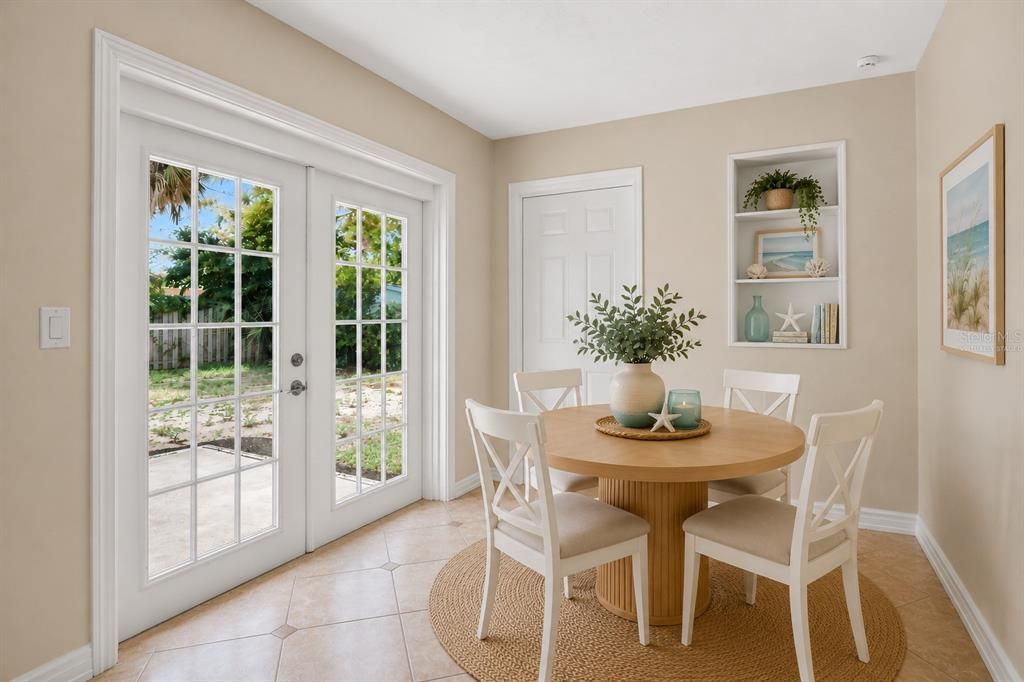 For Sale: $245,000 (3 beds, 2 baths, 1152 Square Feet)