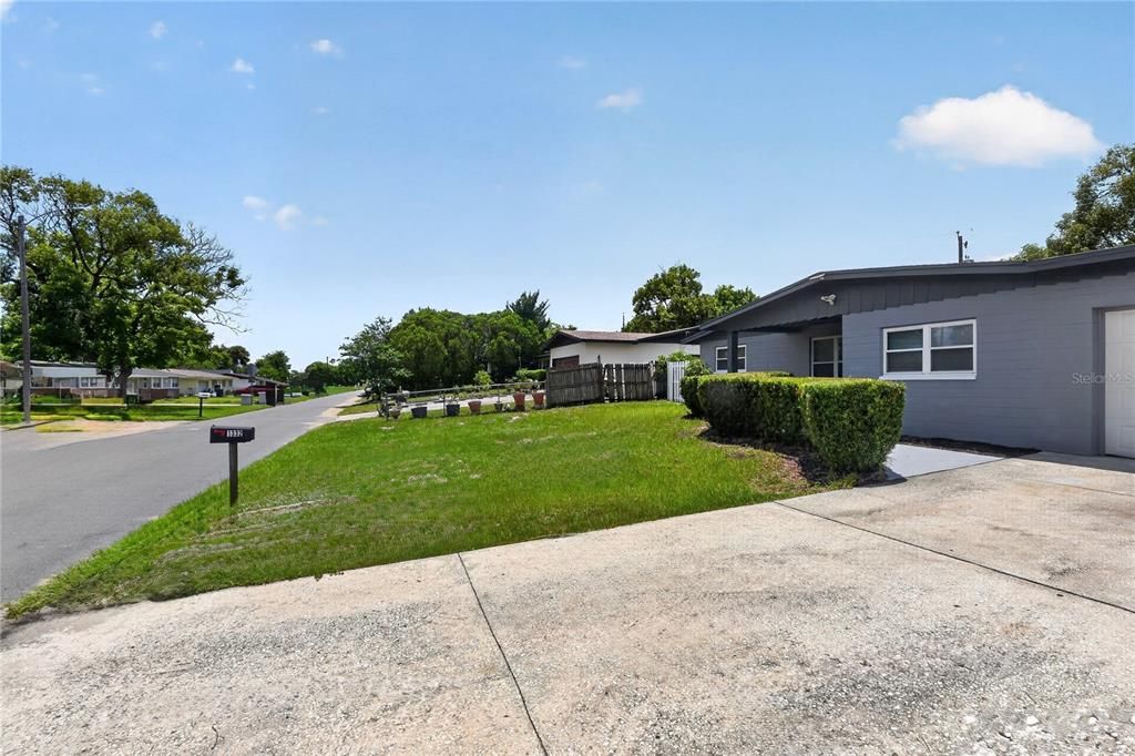 For Sale: $245,000 (3 beds, 2 baths, 1152 Square Feet)