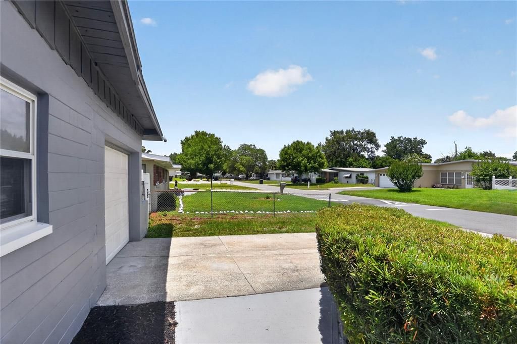 For Sale: $245,000 (3 beds, 2 baths, 1152 Square Feet)
