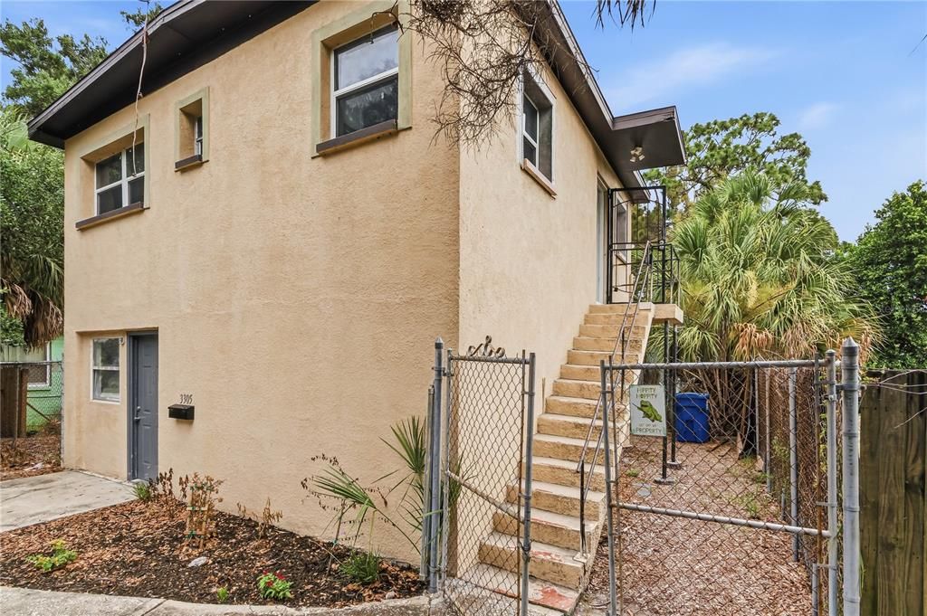 For Sale: $199,900 (3 beds, 2 baths, 1152 Square Feet)
