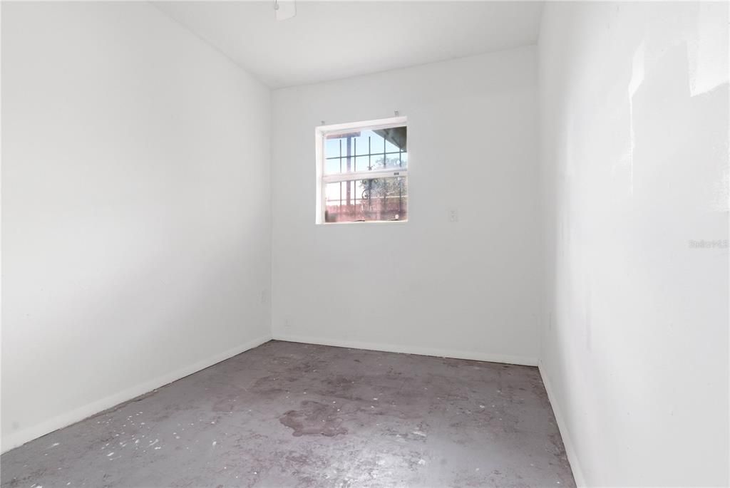For Sale: $199,900 (3 beds, 2 baths, 1152 Square Feet)