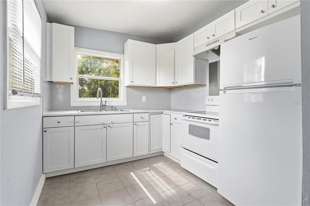 For Sale: $199,900 (3 beds, 2 baths, 1152 Square Feet)