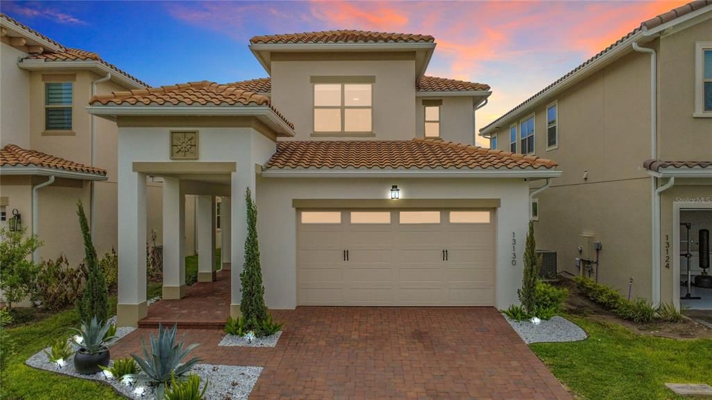 En Venta: $839,900 (4 camas, 3 baños, 2364 Pies cuadrados)