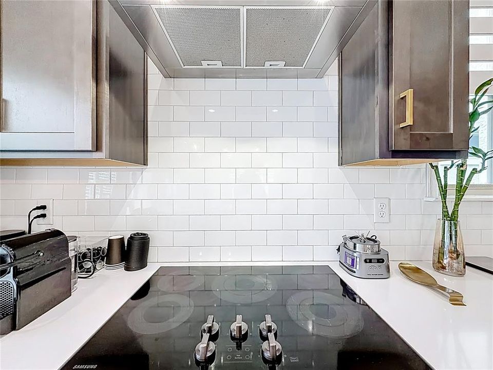 En Venta: $839,900 (4 camas, 3 baños, 2364 Pies cuadrados)