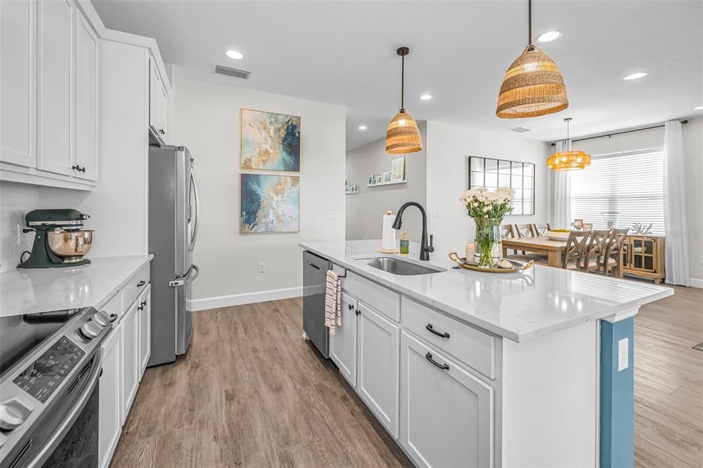 For Sale: $465,000 (4 beds, 2 baths, 1931 Square Feet)