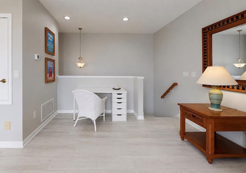 En Venta: $569,000 (5 camas, 4 baños, 3136 Pies cuadrados)