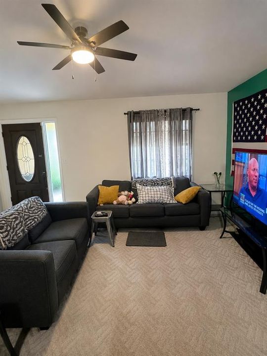 En Venta: $214,900 (3 camas, 2 baños, 2013 Pies cuadrados)