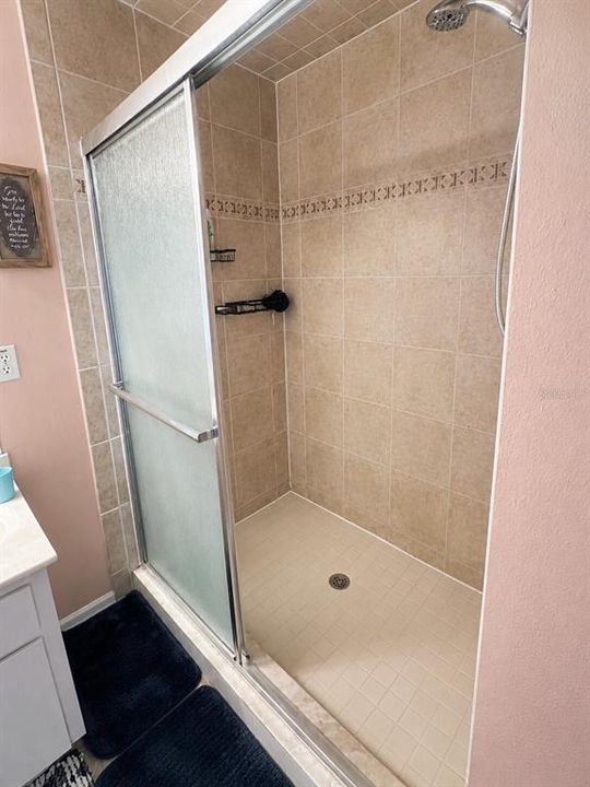 En Venta: $214,900 (3 camas, 2 baños, 2013 Pies cuadrados)