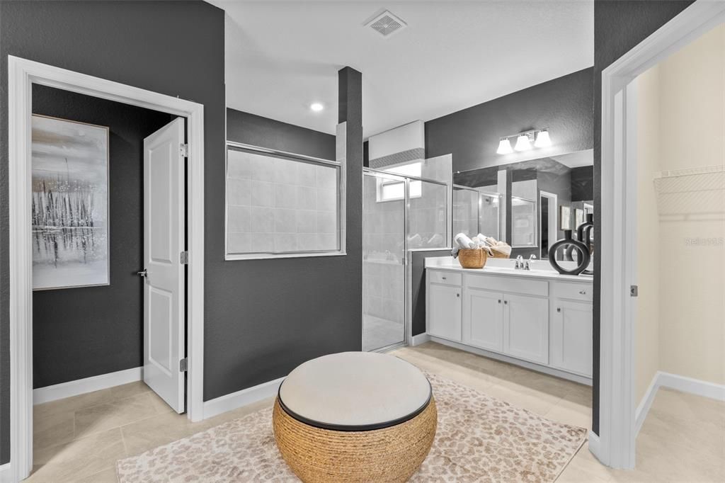 For Sale: $866,554 (3 beds, 3 baths, 2445 Square Feet)