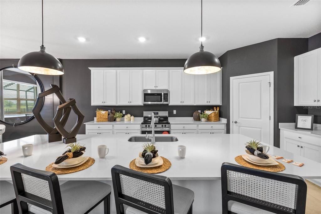 For Sale: $866,554 (3 beds, 3 baths, 2445 Square Feet)