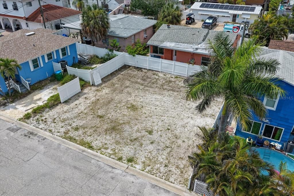 For Sale: $350,000 (0.06 acres)