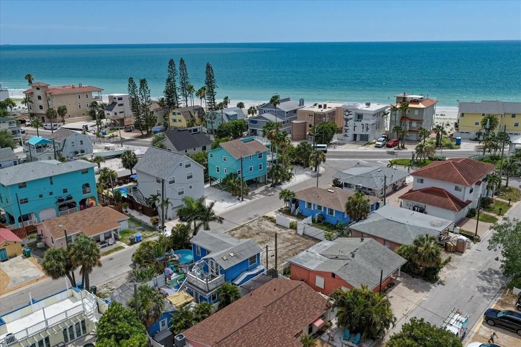 For Sale: $350,000 (0.06 acres)