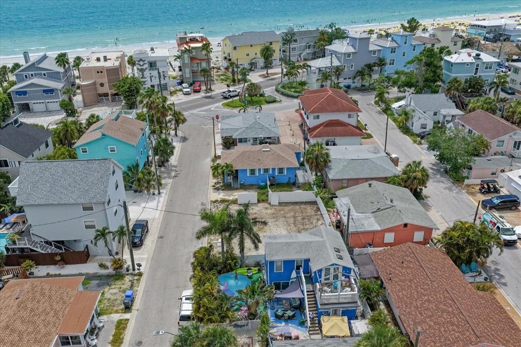 For Sale: $350,000 (0.06 acres)