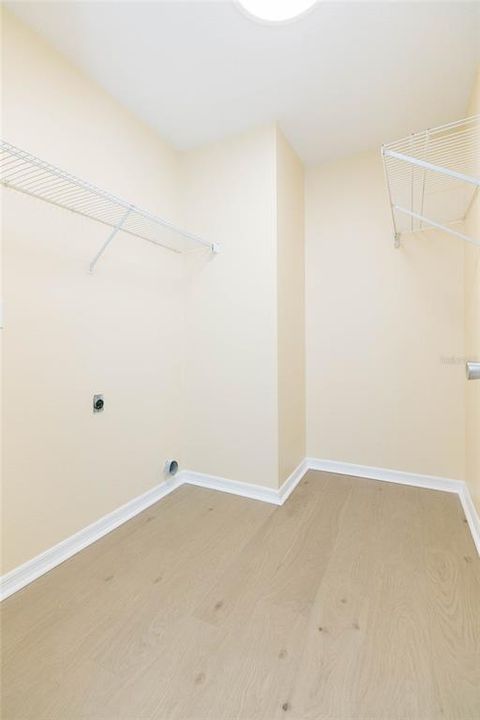 For Sale: $385,000 (3 beds, 2 baths, 2016 Square Feet)