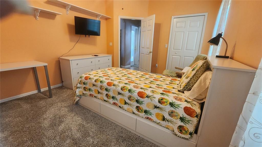 На продажу: $548,000 (5 спален, 3 ванн, 3122 Квадратных фут)